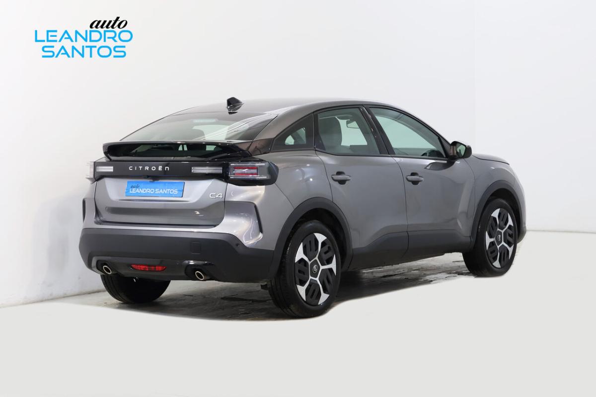 citroen-c4-2025-hibrido-a-gasolina-1199cc