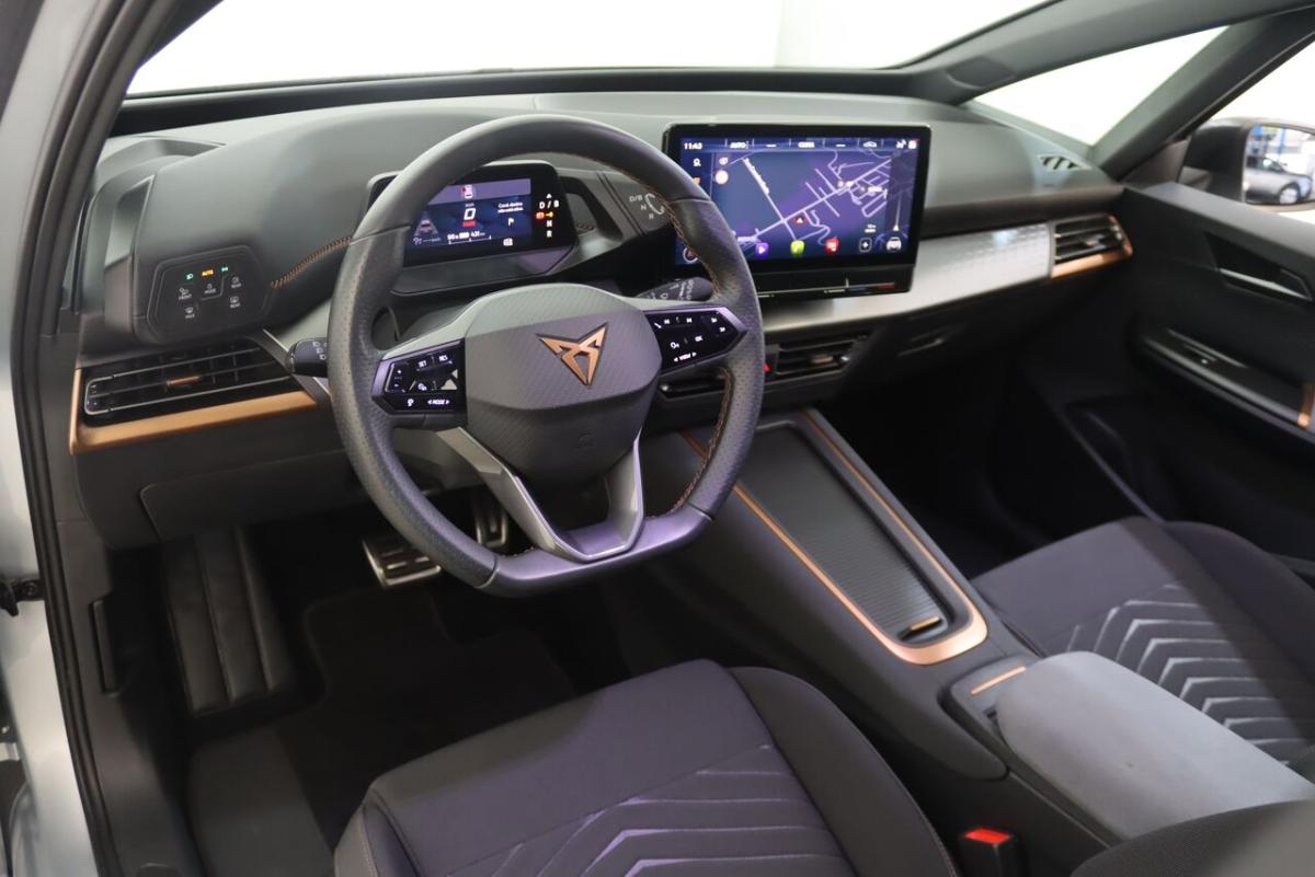 cupra-born-2023-eletrico-1cc