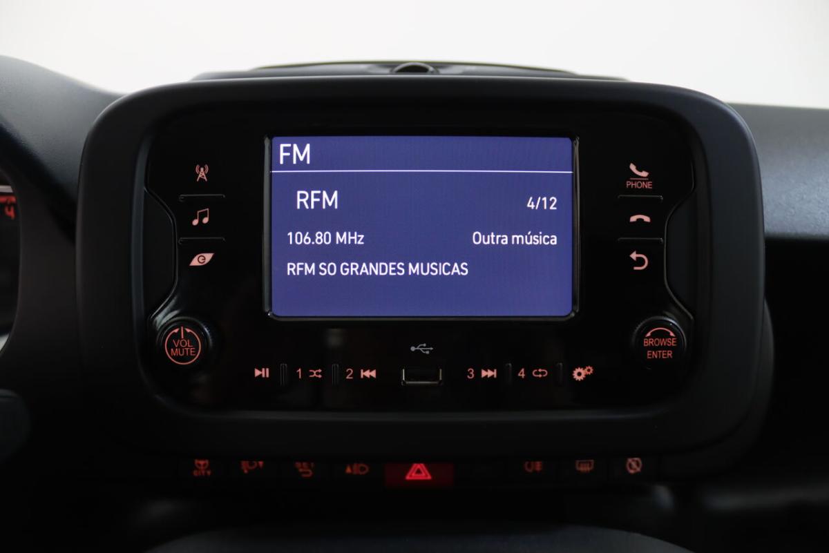 fiat-panda-2024-gasolina-999cc