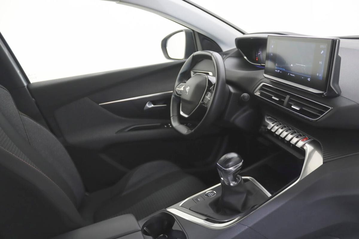 peugeot-3008-2022-diesel-1499cc