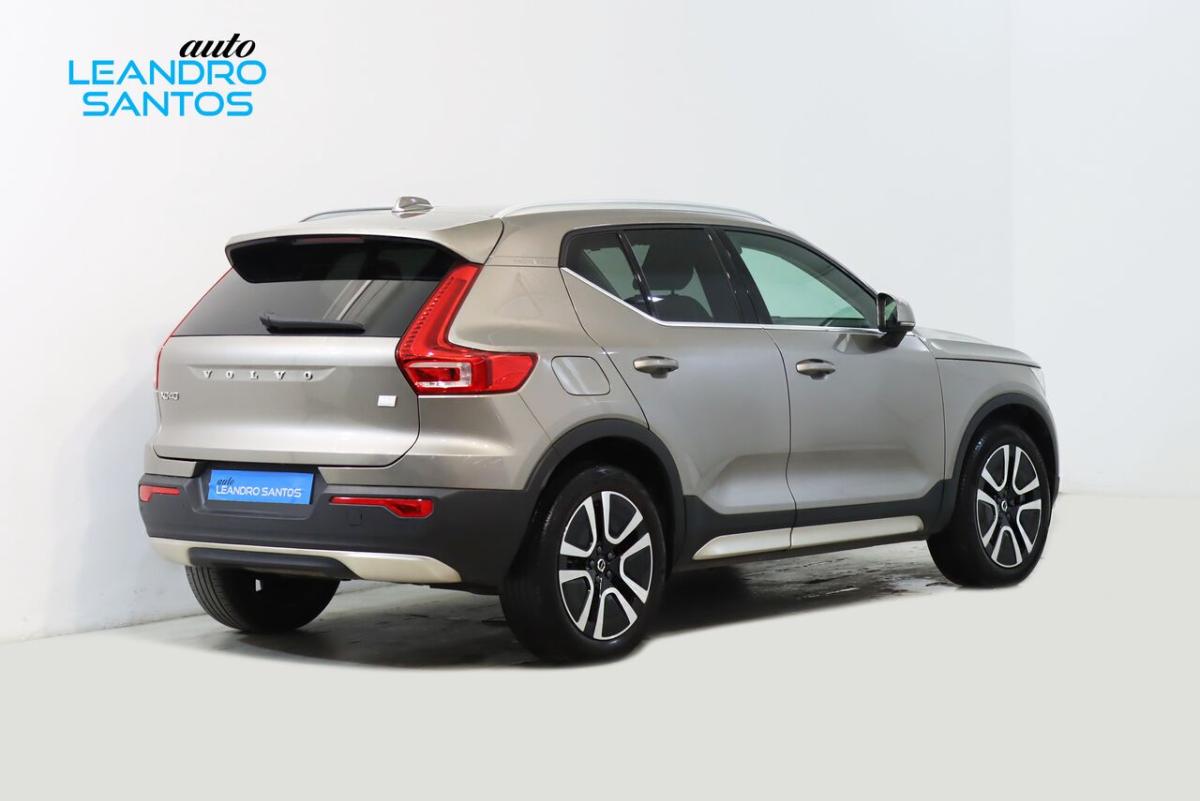 volvo-xc40-2021-hibrido-1477cc