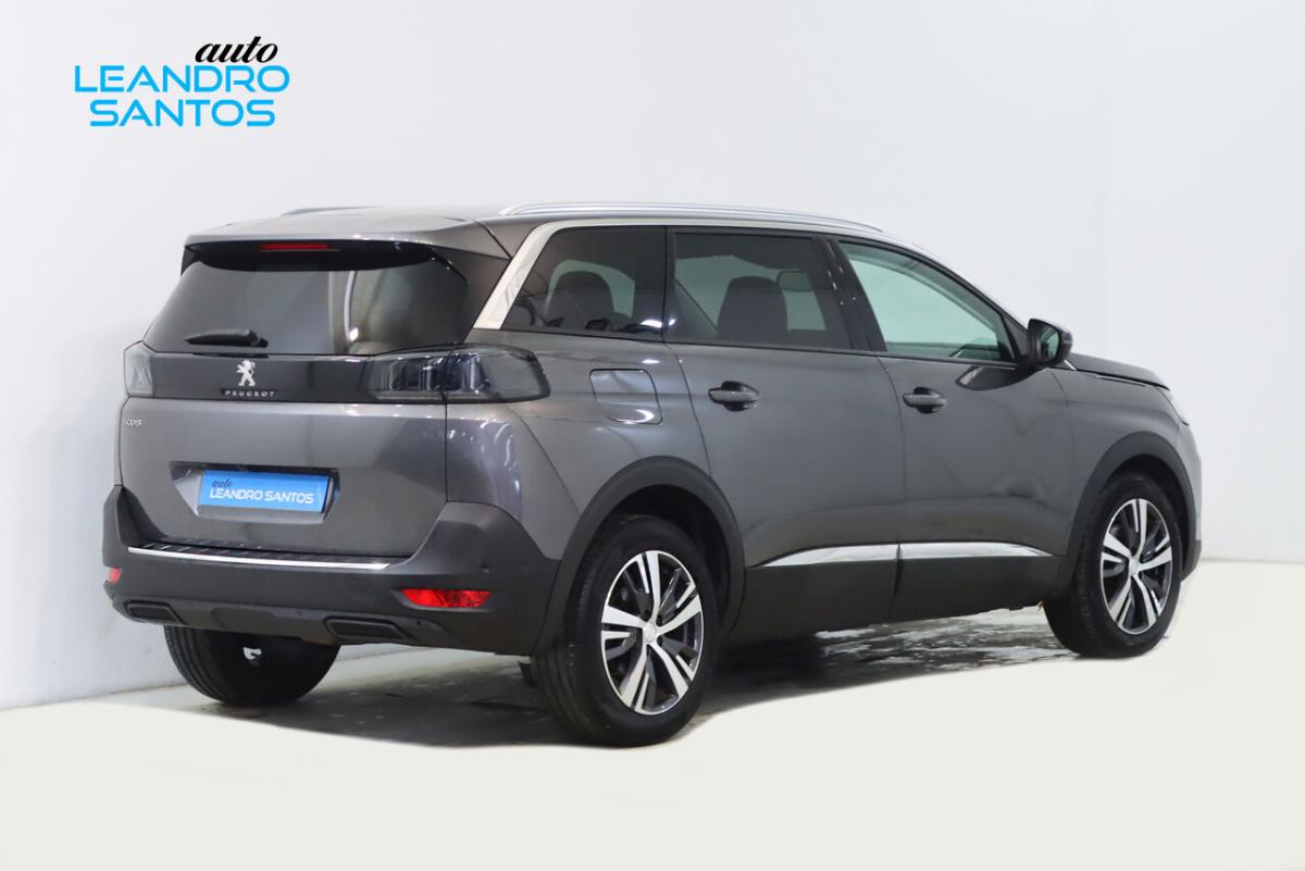 peugeot-5008-2021-gasolina-1199cc