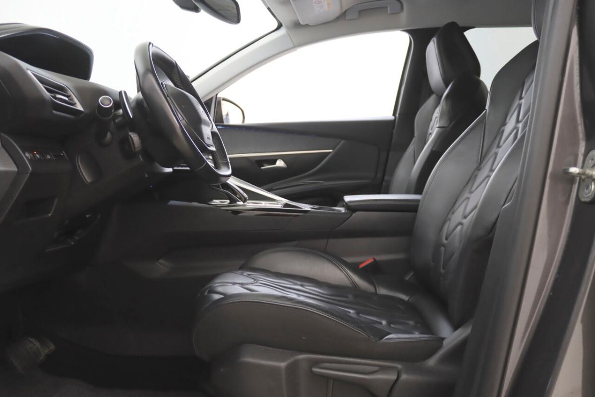 peugeot-5008-2021-gasolina-1199cc