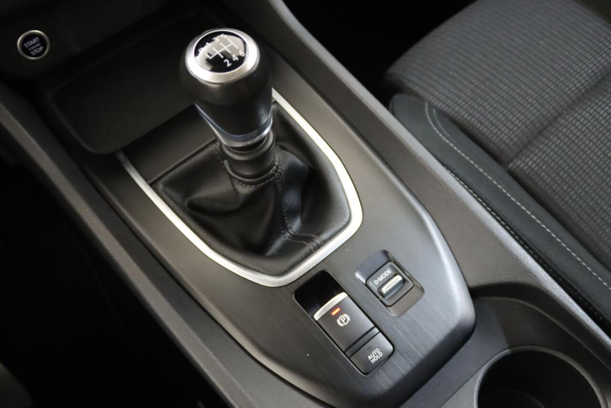 nissan-qashqai-2024-gasolina-1332cc