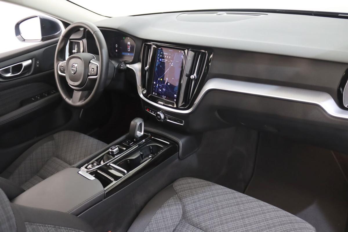 volvo-v60-2024-hibrido-1969cc