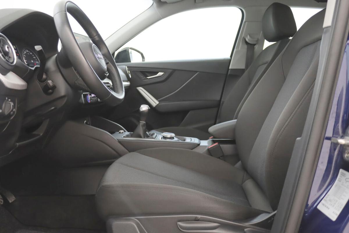 audi-q2-2023-gasolina-999cc