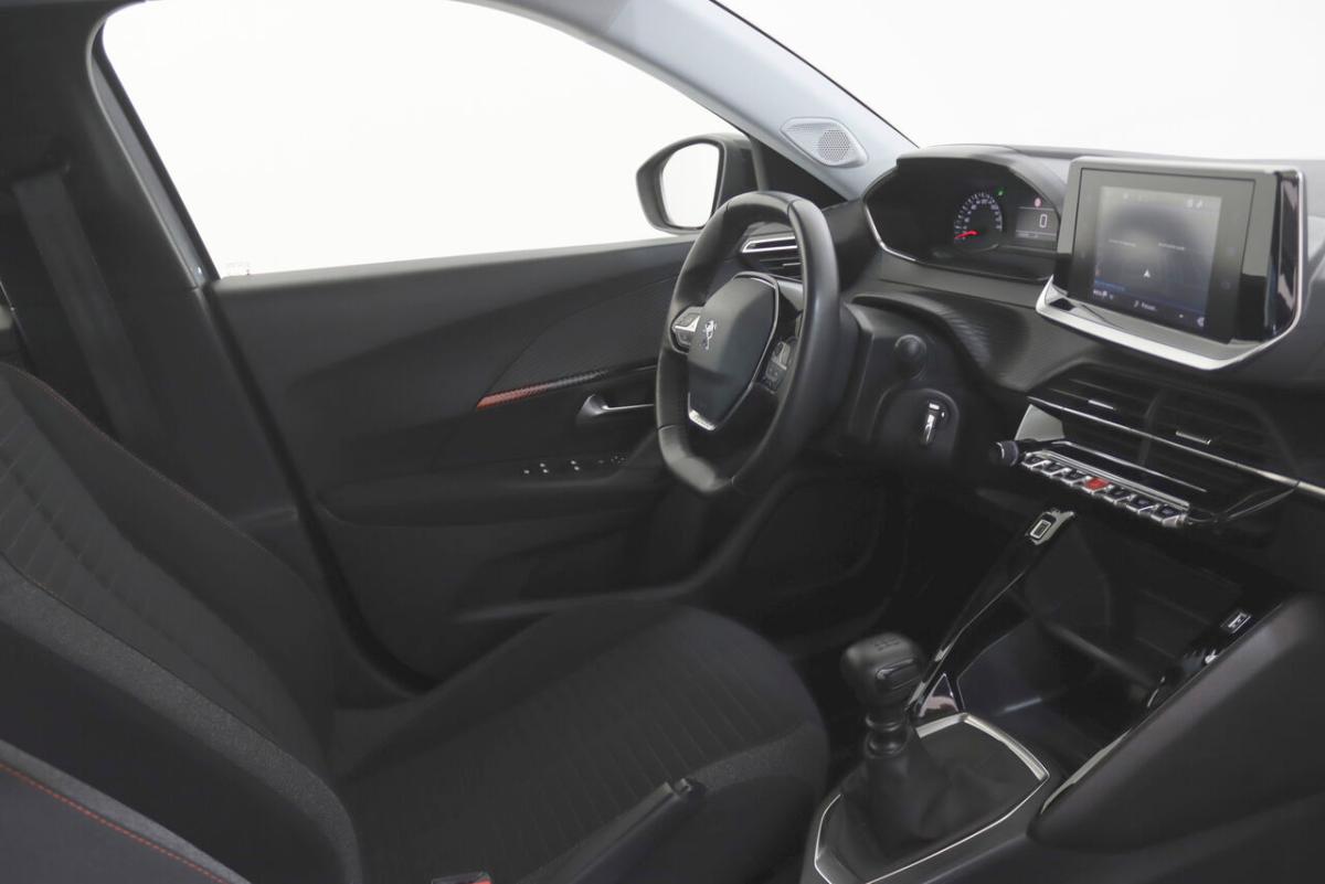 peugeot-2008-2022-diesel-1499cc