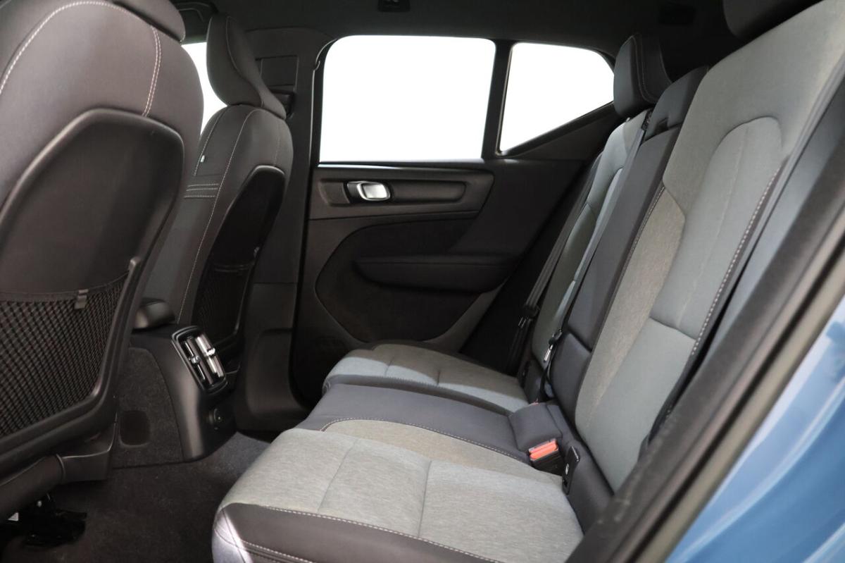 volvo-xc40-2022-hibrido-1477cc