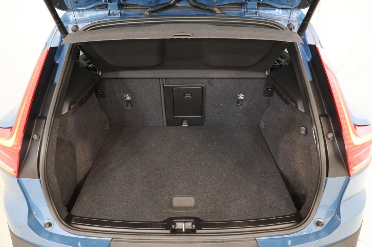 volvo-xc40-2022-hibrido-1477cc