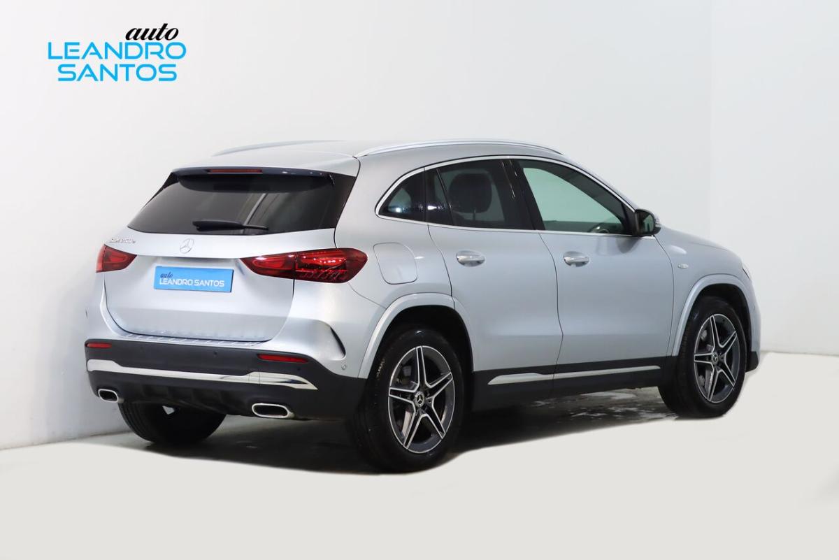 mercedes-benz-gla-2025-hibrido-1332cc