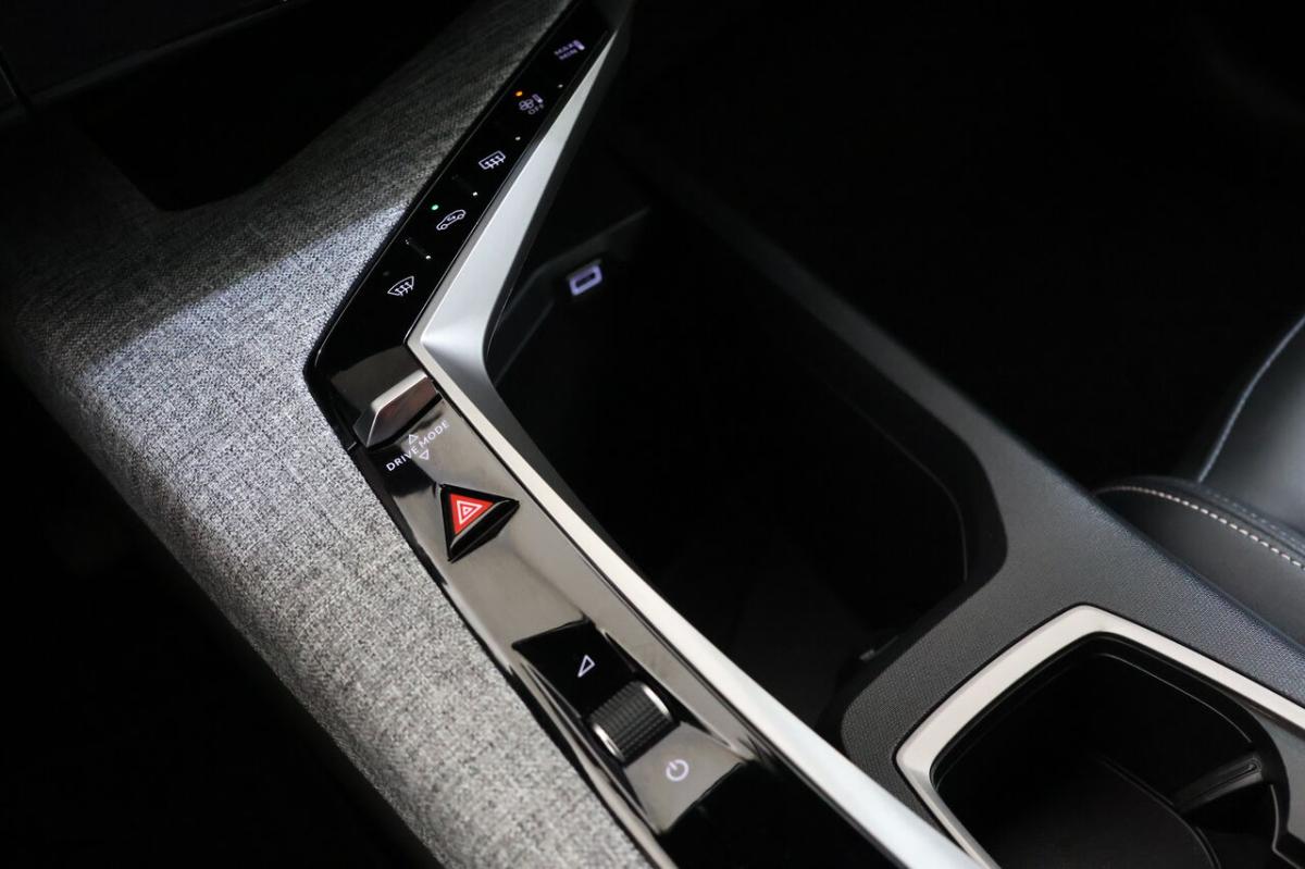peugeot-3008-2025-hibrido-a-gasolina-1199cc
