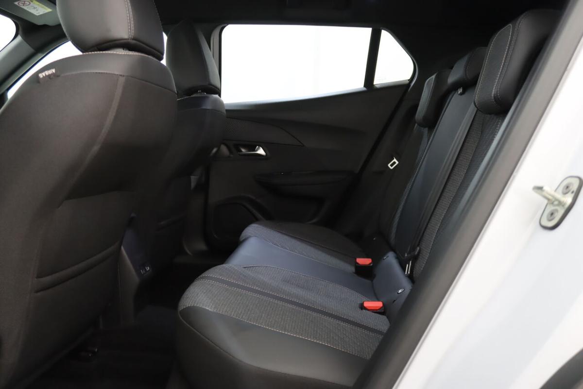 peugeot-2008-1-2-puretech-2025-gasolina-1199cc