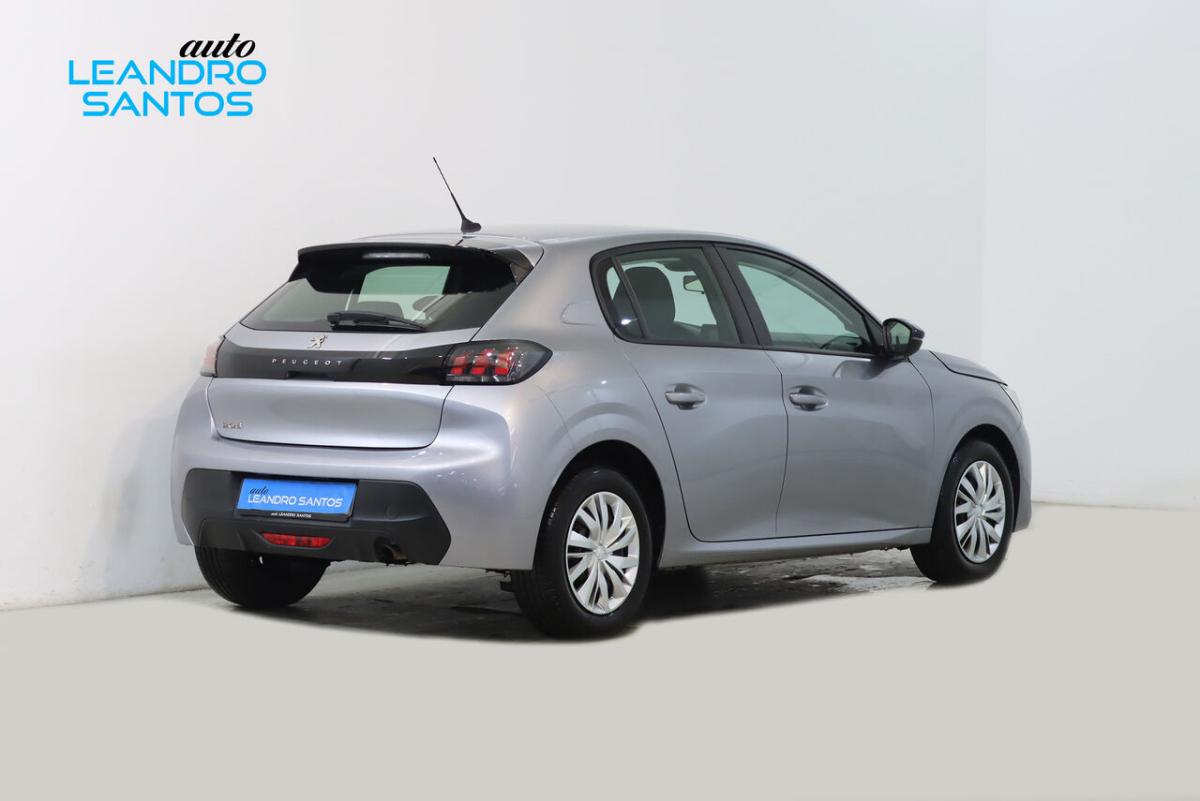 peugeot-208-2023-gasolina-1199cc