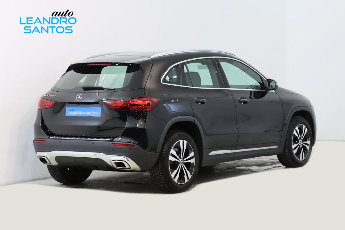 mercedes-benz-gla-2024-hibrido-1332cc