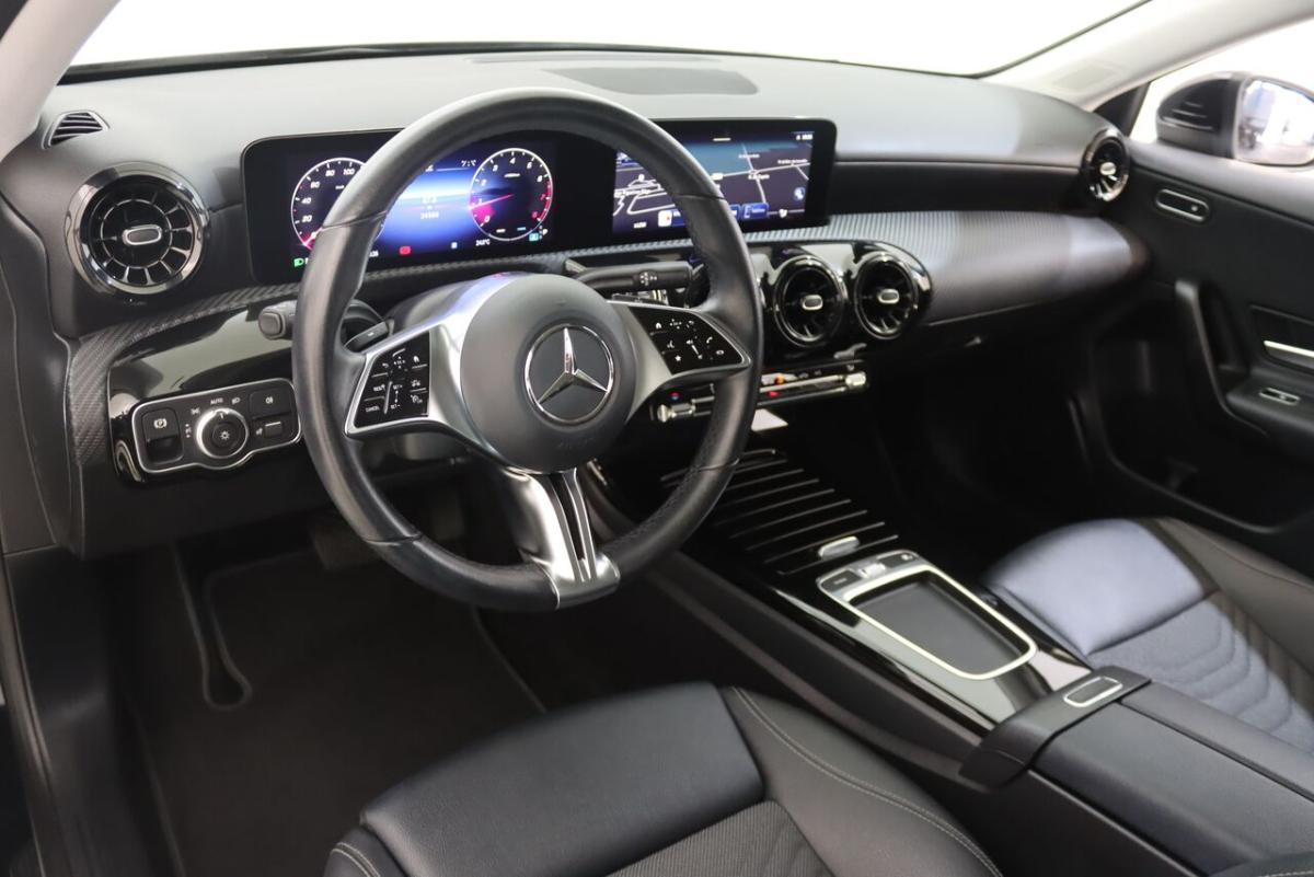 mercedes-benz-classe-a-a-200-2024-gasolina-1332cc