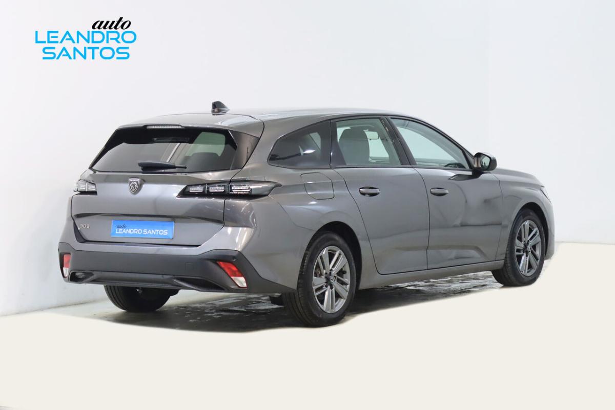 peugeot-308-sw-2022-diesel-1499cc