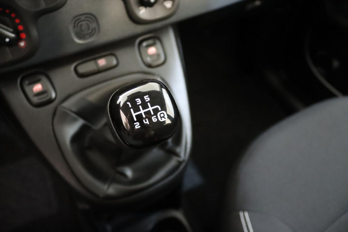 fiat-panda-2024-gasolina-999cc