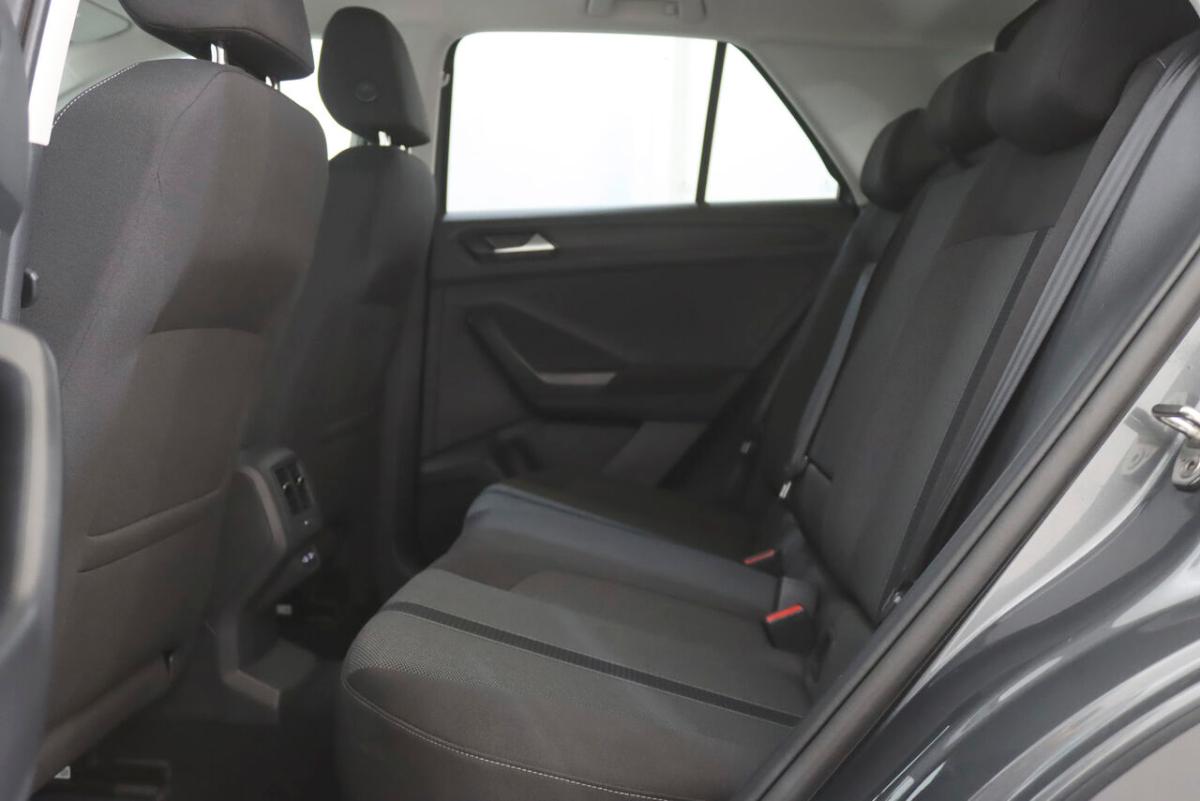 volkswagen-t-roc-2024-gasolina-999cc