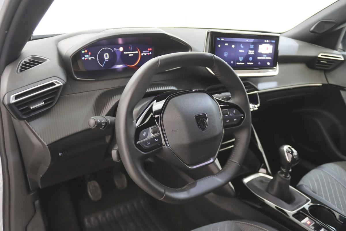peugeot-2008-1-2-puretech-2025-gasolina-1199cc