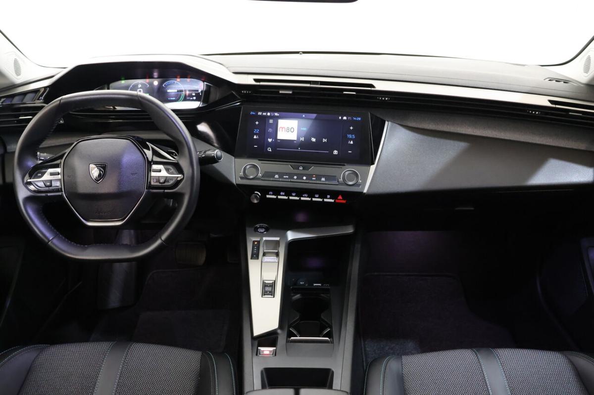 peugeot-408-2025-hibrido-1598cc