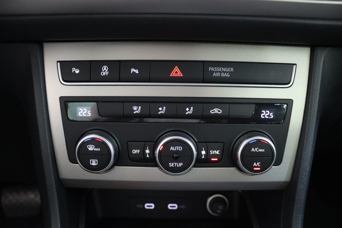 seat-ateca-2022-gasolina-1498cc