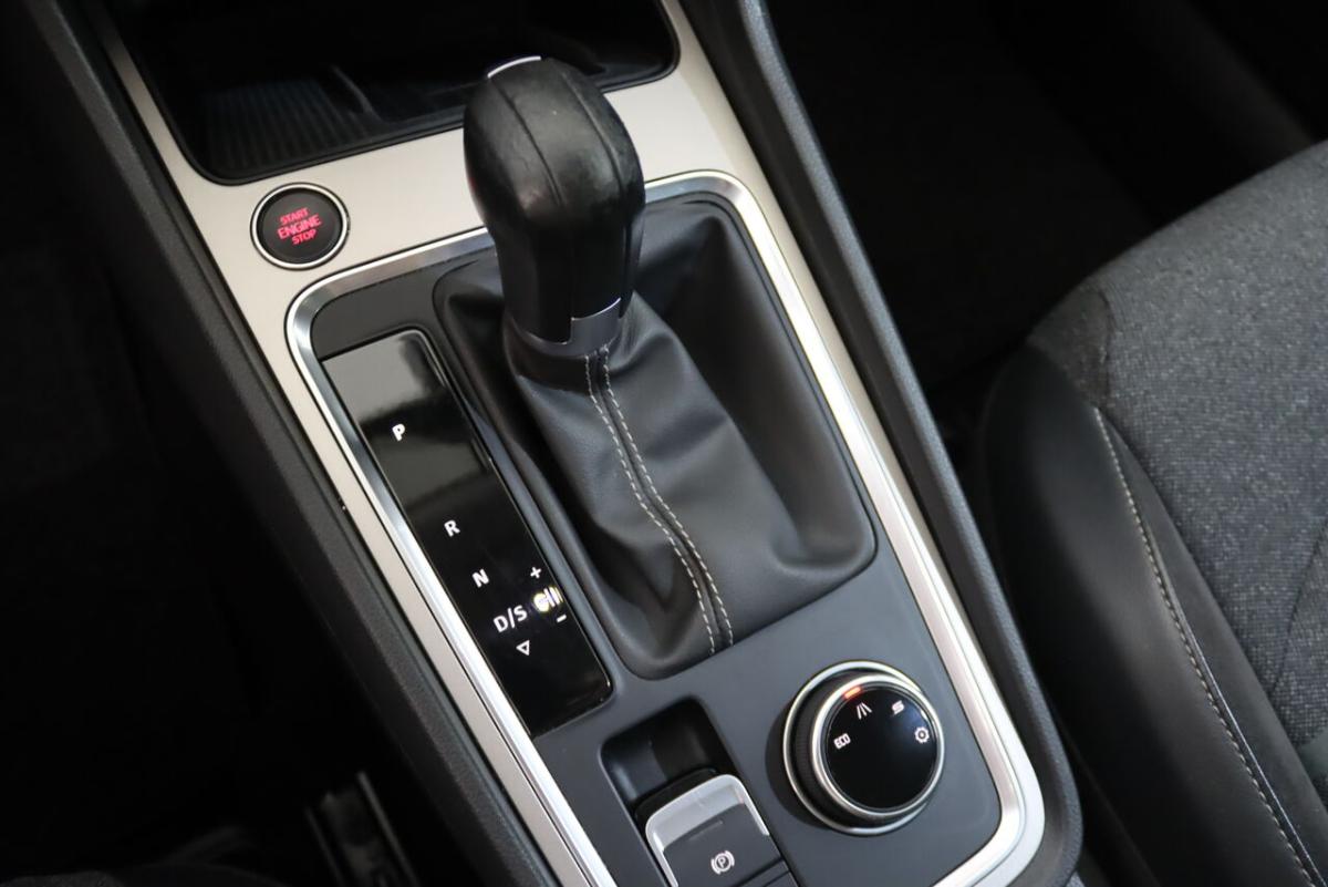 seat-ateca-2022-gasolina-1498cc