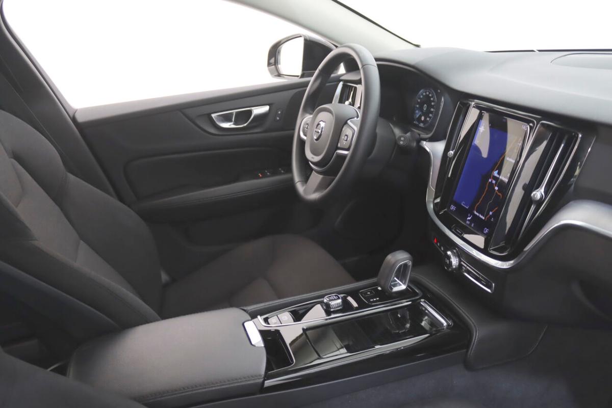 volvo-v60-2022-hibrido-1969cc
