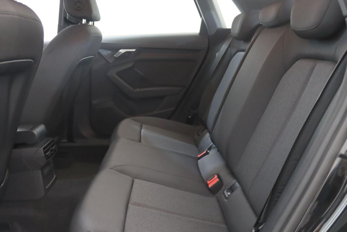 audi-a3-sportback-2023-hibrido-1395cc