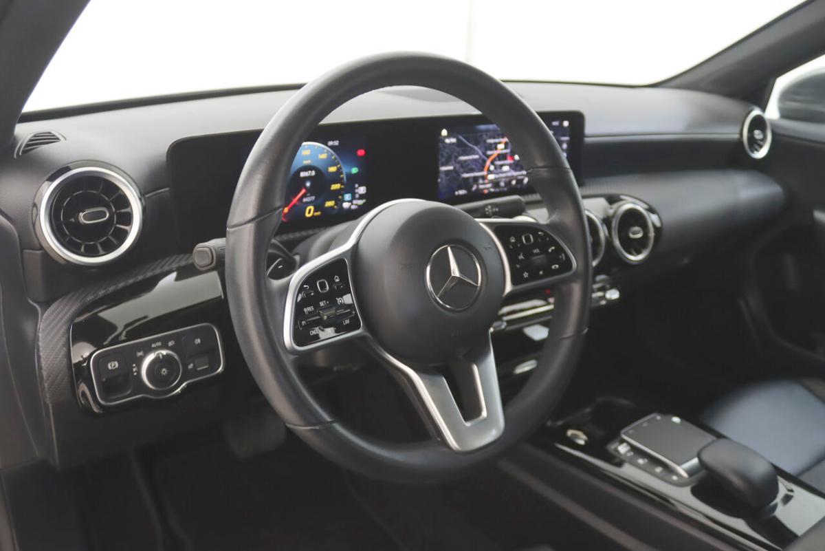 mercedes-benz-classe-a-2021-hibrido-1332cc
