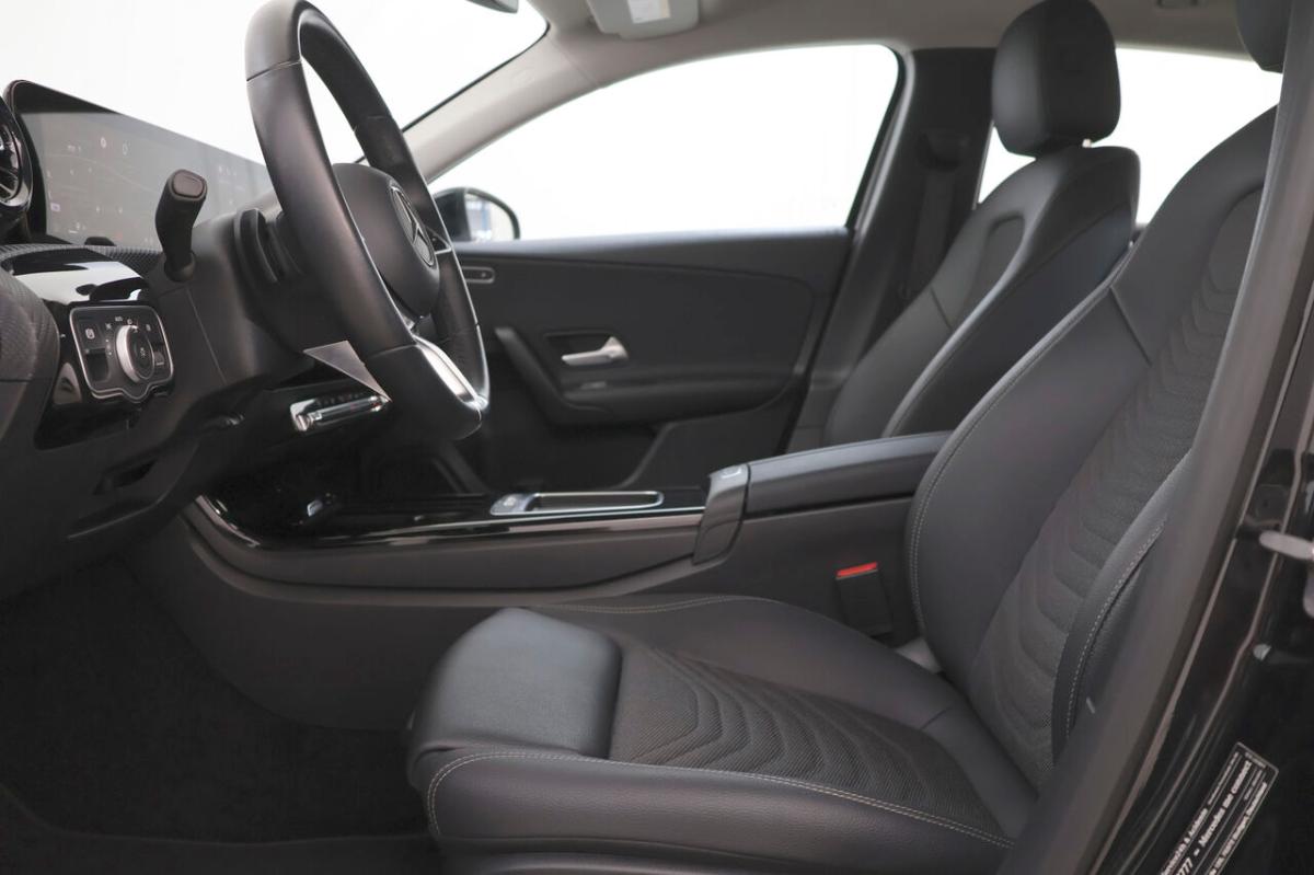 mercedes-benz-classe-a-2025-gasolina-1332cc