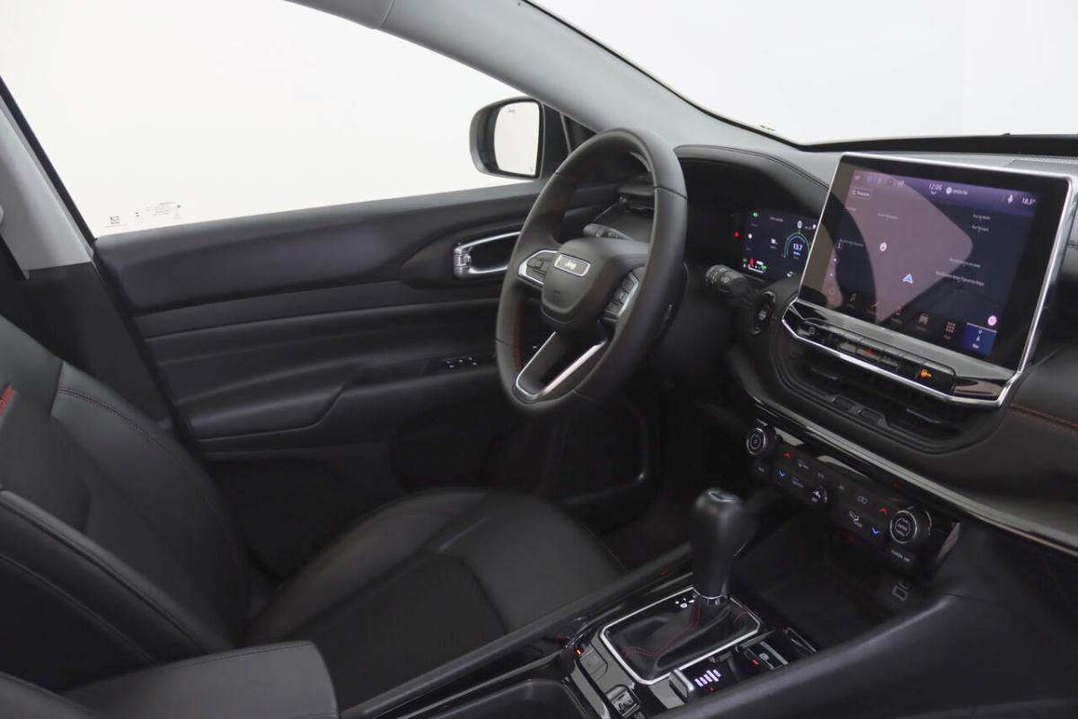 jeep-compass-2023-hibrido-1332cc