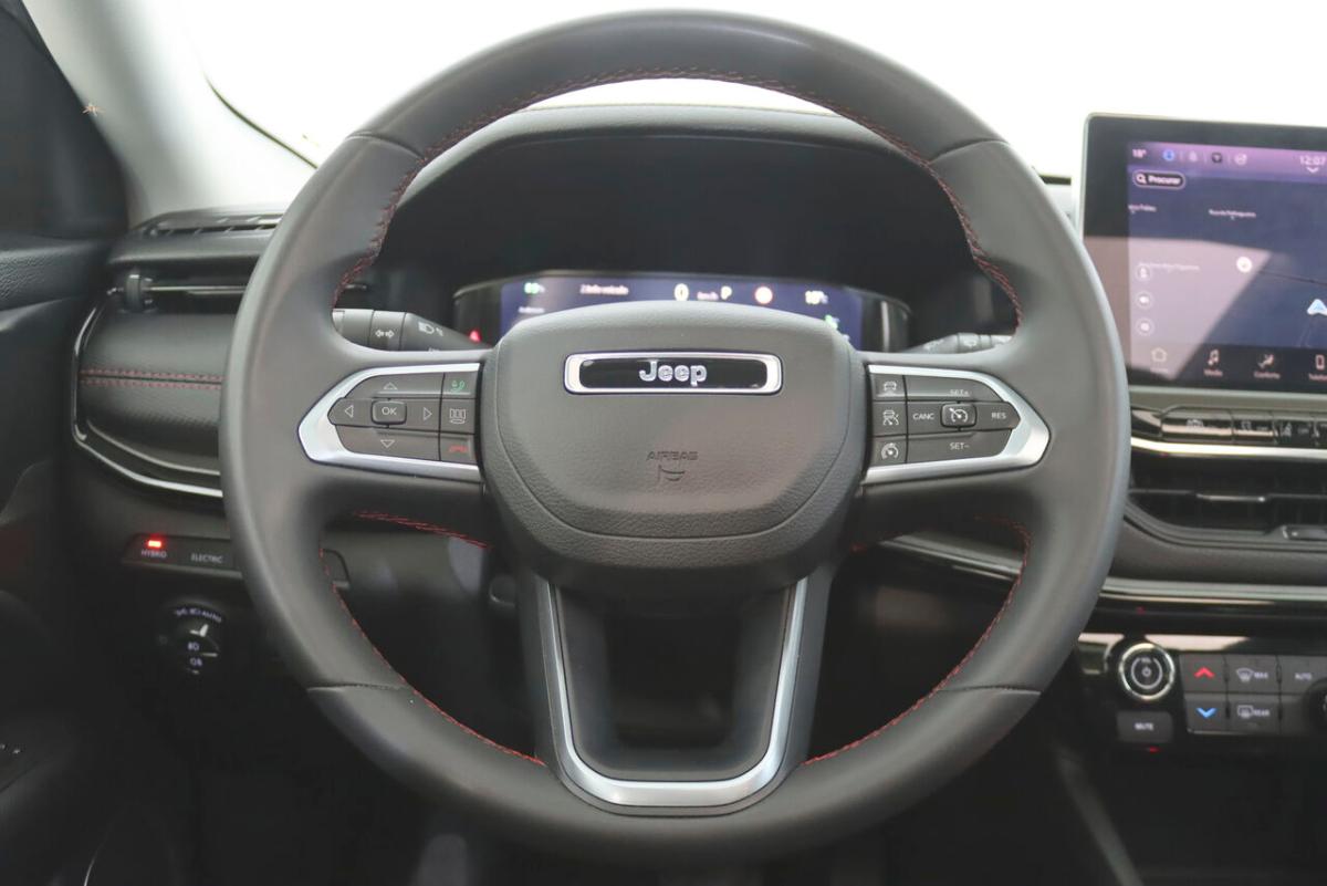jeep-compass-2023-hibrido-1332cc