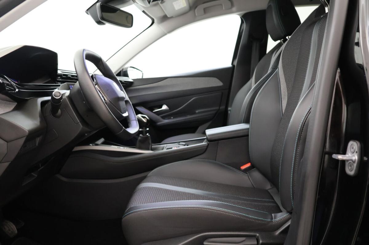 peugeot-308-2024-gasolina-1199cc