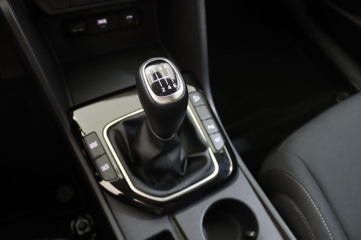 kia-sportage-2024-gasolina-1598cc