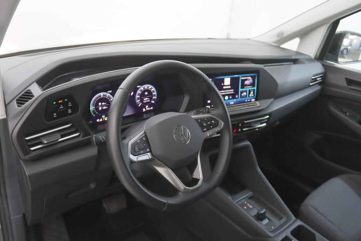 volkswagen-caddy-2025-hibrido-1498cc