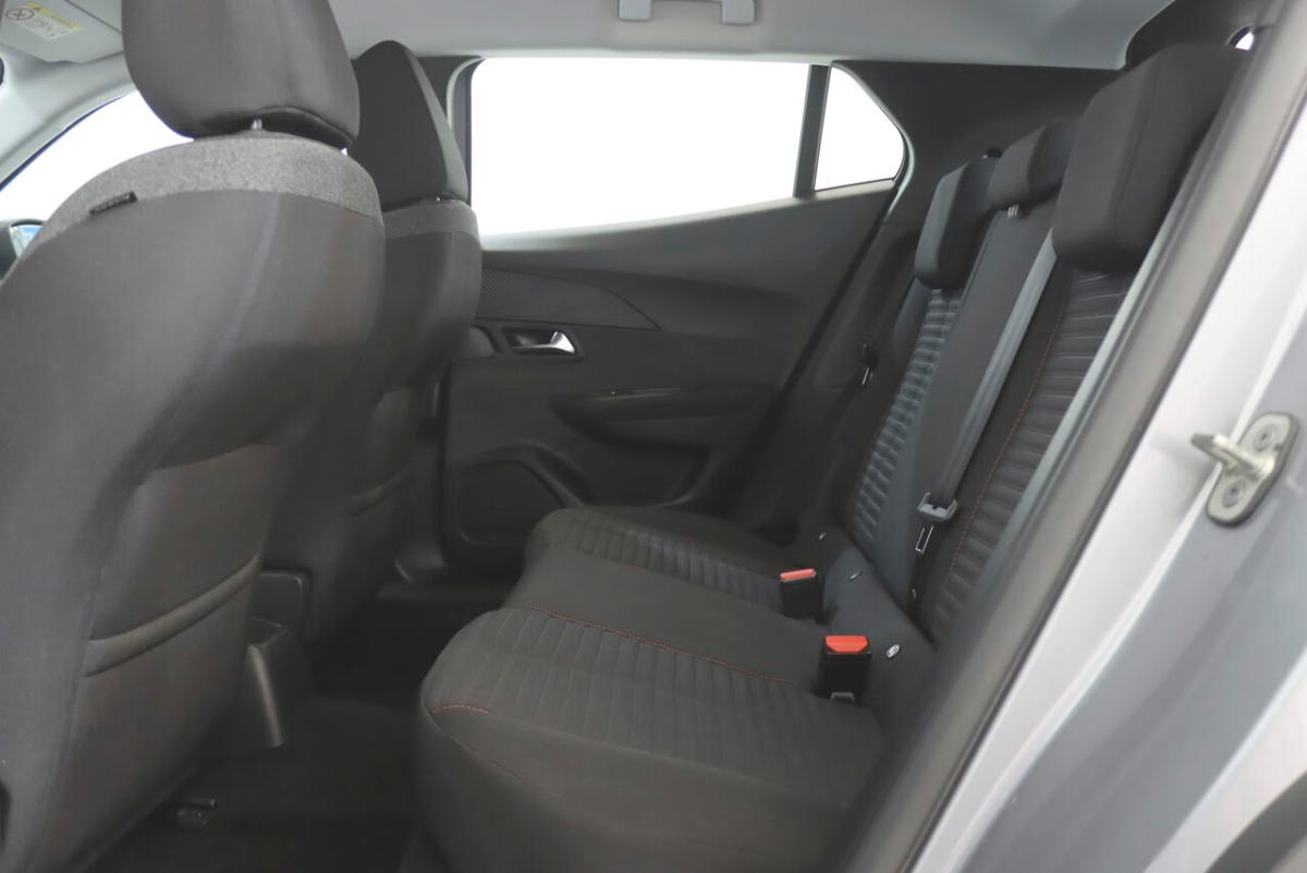 peugeot-2008-2022-diesel-1499cc