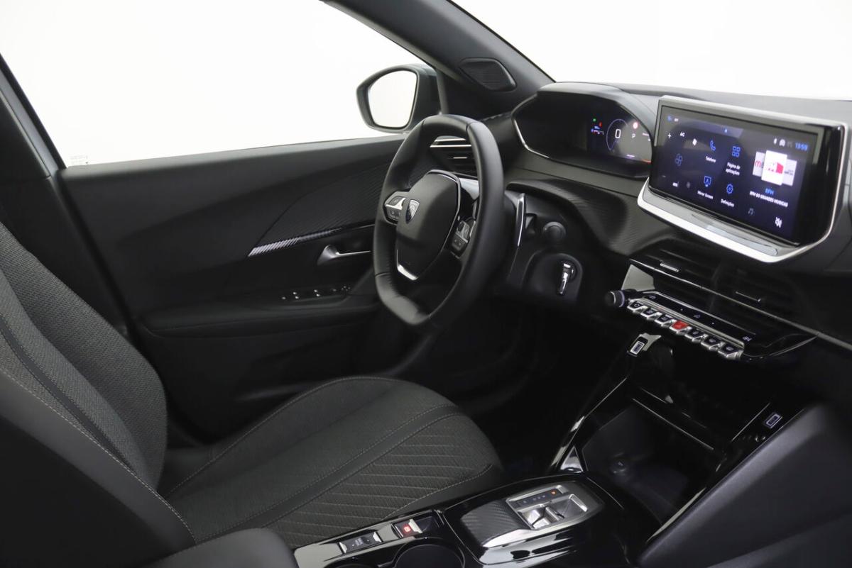 peugeot-2008-2025-hibrido-a-gasolina-1199cc