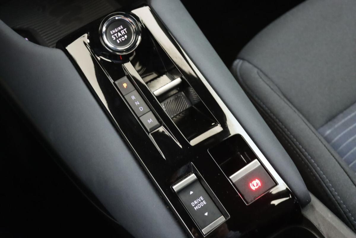 alfa-romeo-junior-2025-hibrido-a-gasolina-1199cc