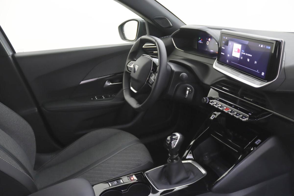 peugeot-2008-2025-gasolina-1199cc