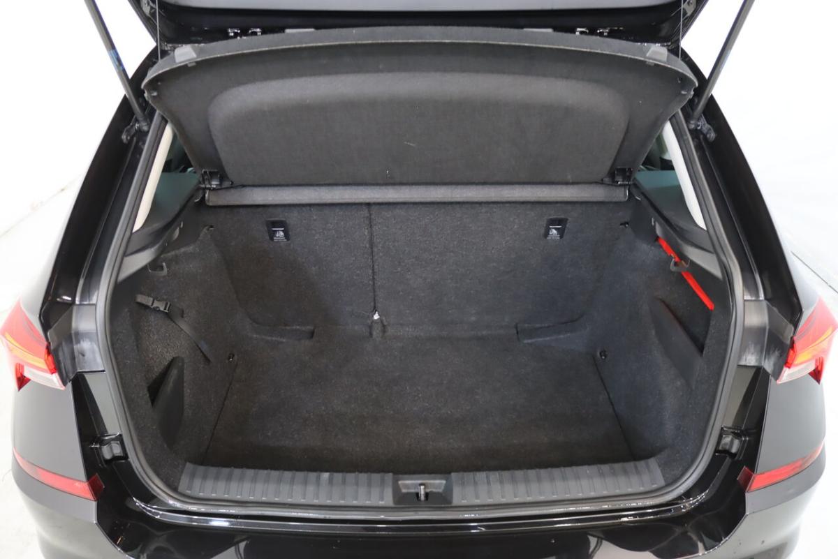 skoda-kamiq-2022-gasolina-999cc