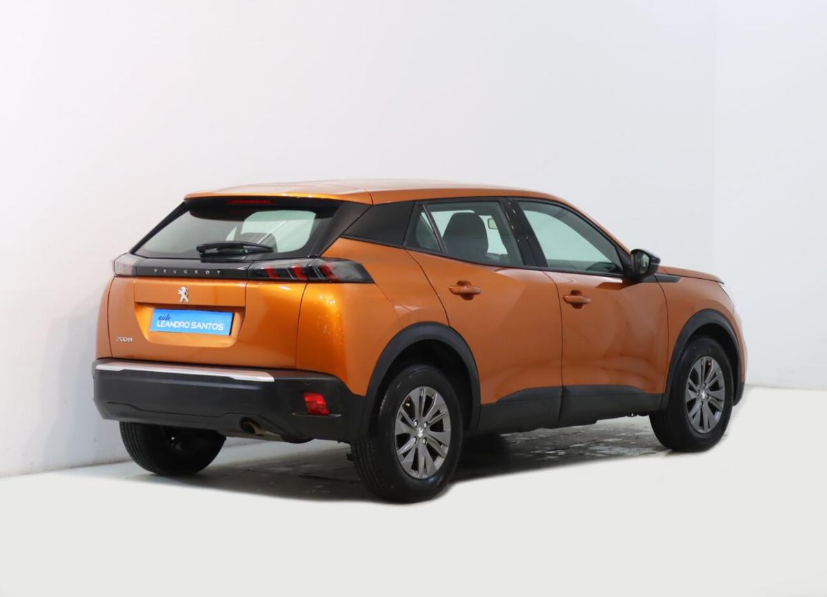peugeot-2008-1-2-puretech-2023-gasolina-1199cc