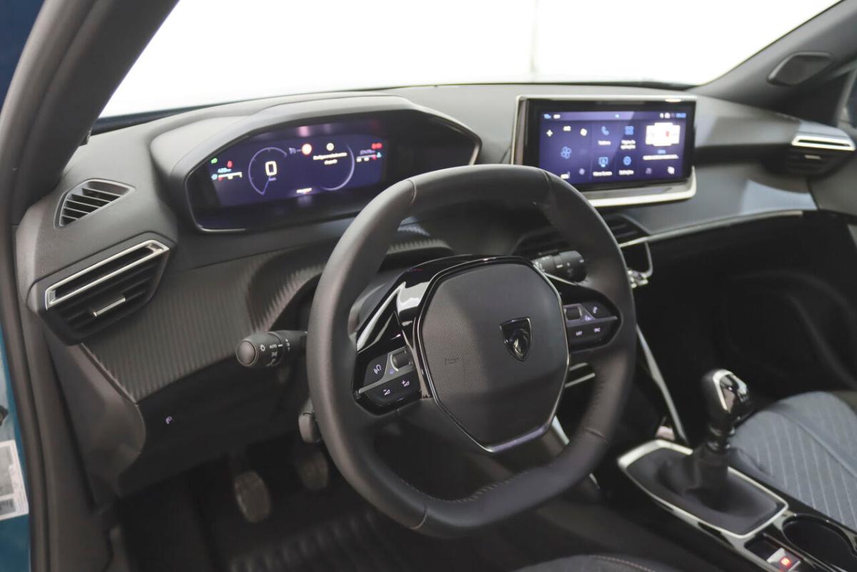 peugeot-2008-2025-gasolina-1199cc