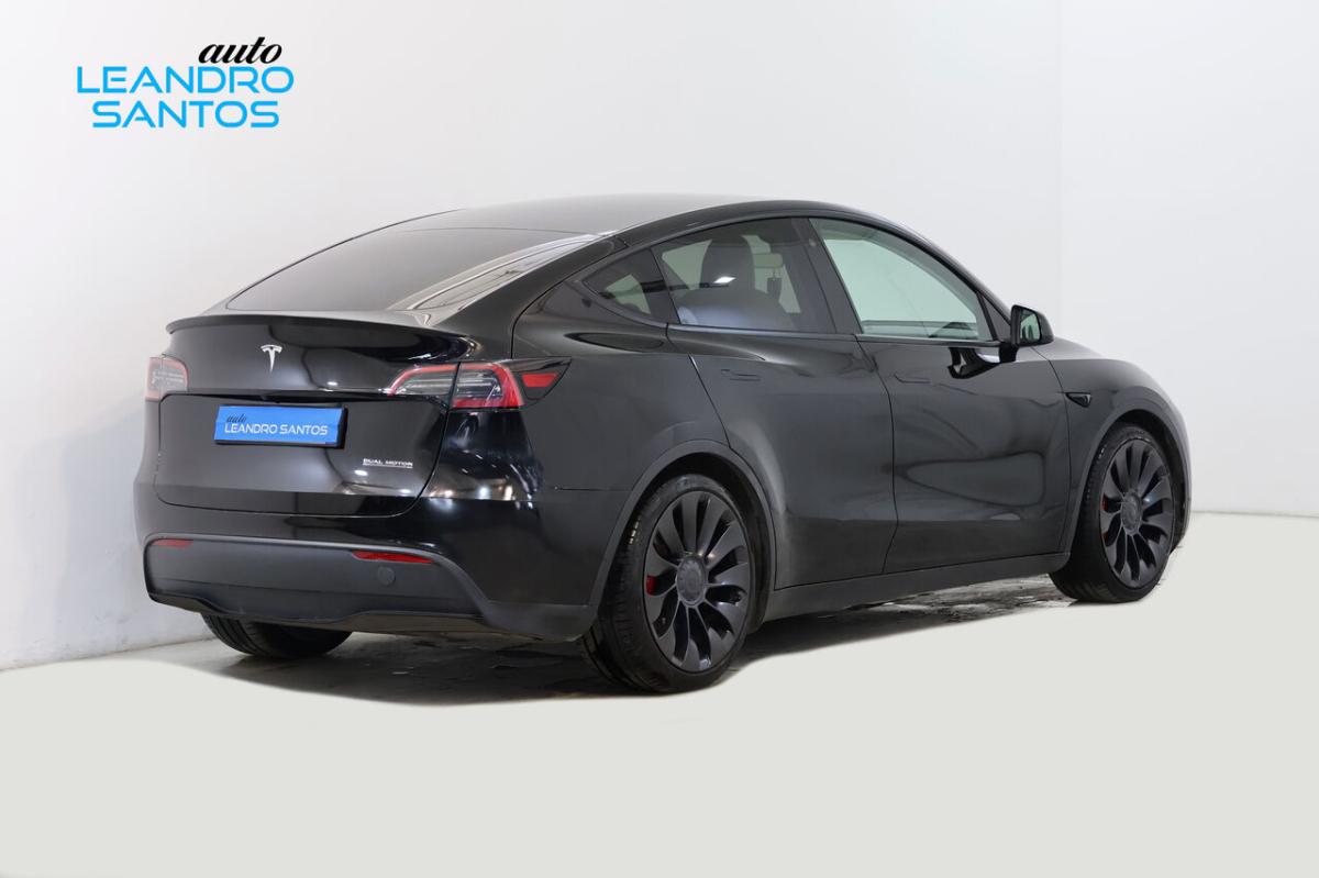 tesla-model-y-2023-eletrico-0cc