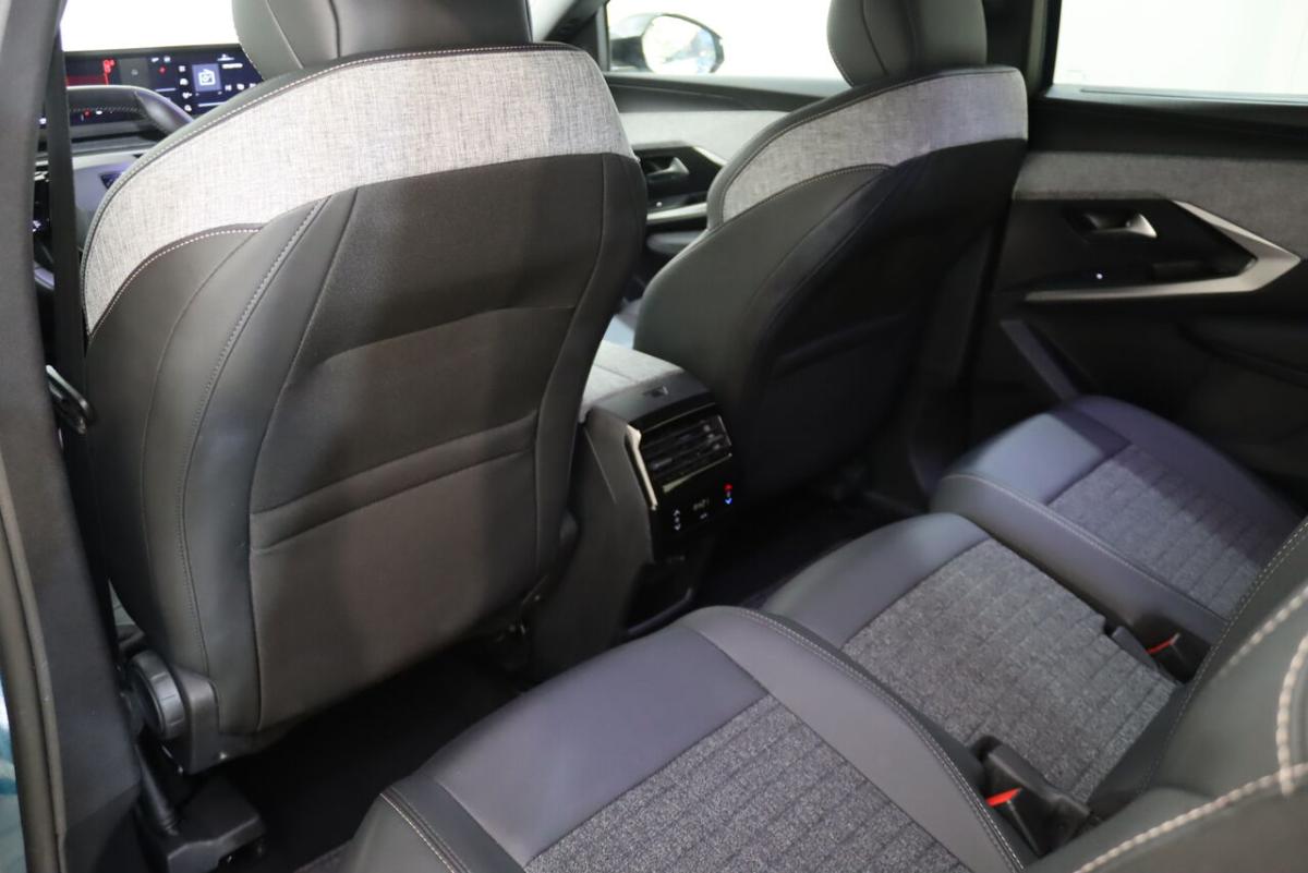 peugeot-5008-2025-hibrido-a-gasolina-1199cc