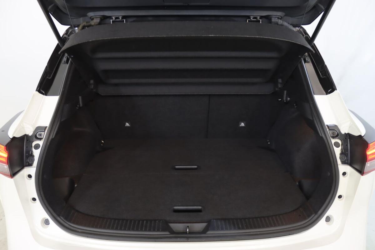 nissan-qashqai-2024-hibrido-a-gasolina-1497cc