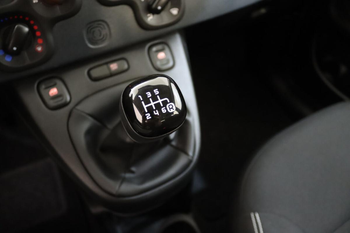 fiat-panda-2024-gasolina-999cc