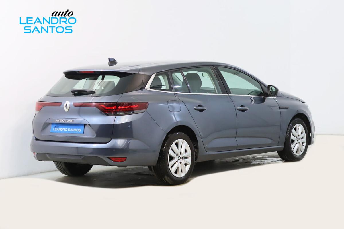 renault-megane-sport-tourer-2023-diesel-1461cc