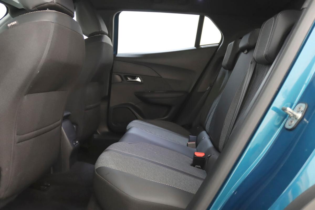 peugeot-2008-2025-gasolina-1199cc