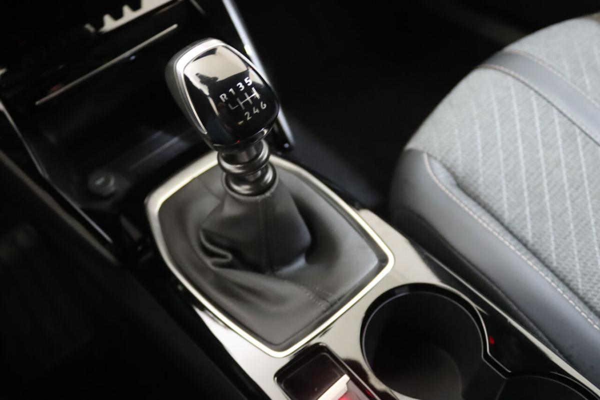 peugeot-2008-2025-gasolina-1199cc