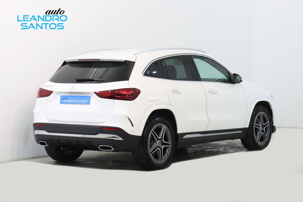 mercedes-benz-gla-2025-hibrido-1332cc